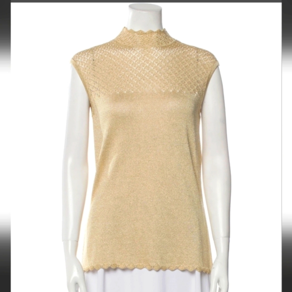 St. John Gold Top M
